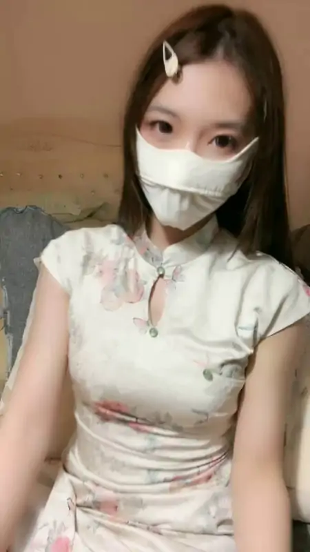 玩物直播 黑心爱菜主子（菜菜主儿）媚黑女神戏耍国男  大富翁游戏玩弄  白丝洛丽塔女王  下贱同事给女爹当丝袜鞋垫  绿帽王八男的红绿灯幻想世界 61部视频合集-主播合集社